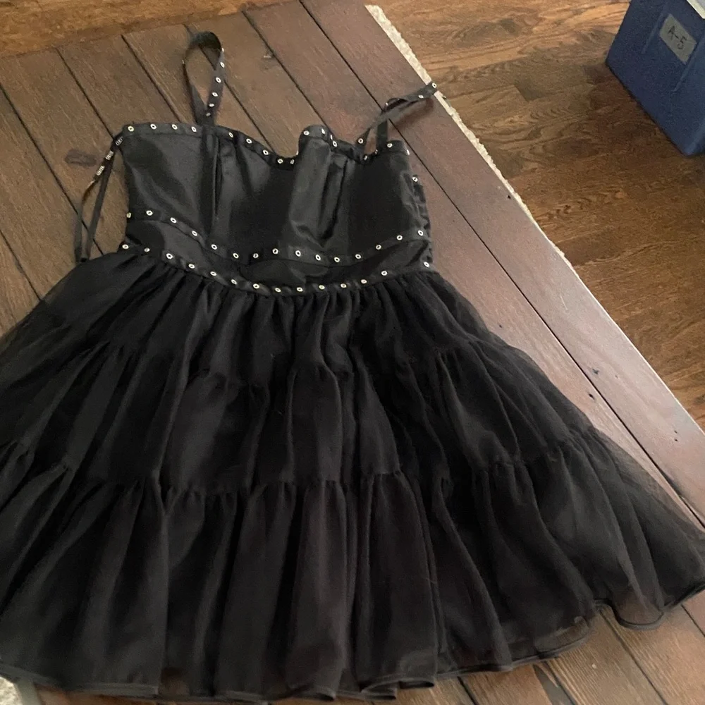 XOXO Black Studded gothic Mini Dress size-7 - Picture 8 of 8